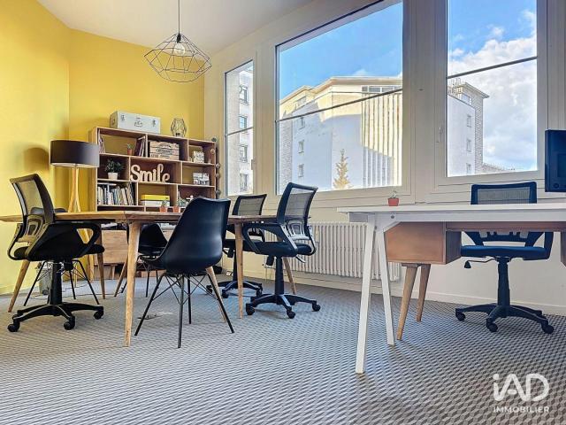 Bureaux 56 m²