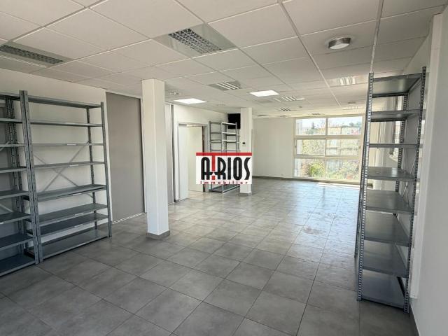 BUREAUX 60 M²