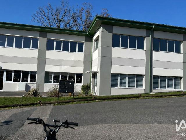 Bureaux 81 m²