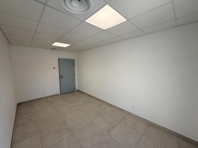 Bureau 10 m2 à Lorgues
