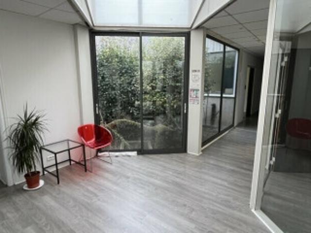 Bureau 13290