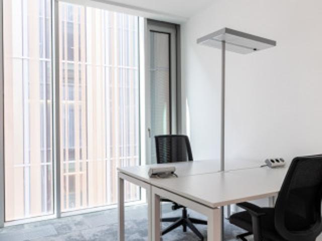 Bureau 18000