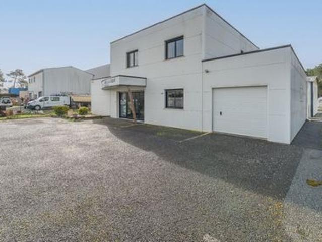 Bureau 245 m2 andernos les bains