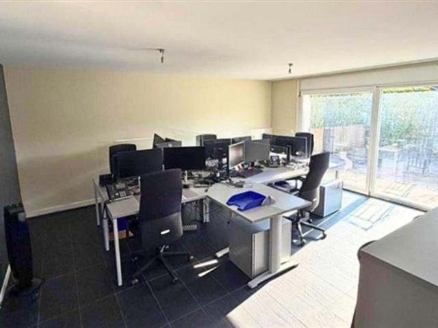 Bureau 2.5 pièces