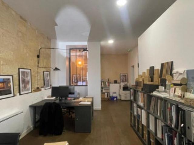 Bureau 33000
