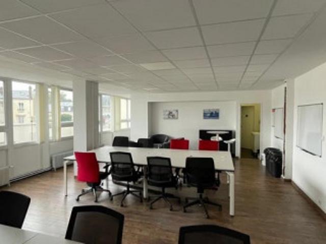 Bureau 45000