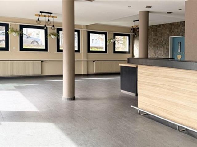 Bureau 4 pièces