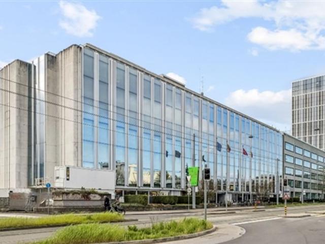 BUREAUX PLUG & WORK 1'830 m² | Quartier Pont Rouge