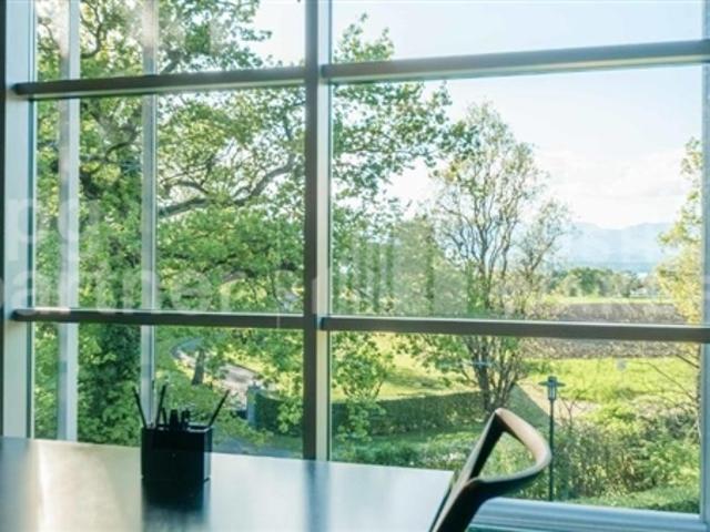 Bureaux aménagés de 2’930 m² à louer proche de Genève Onyx Business Park
