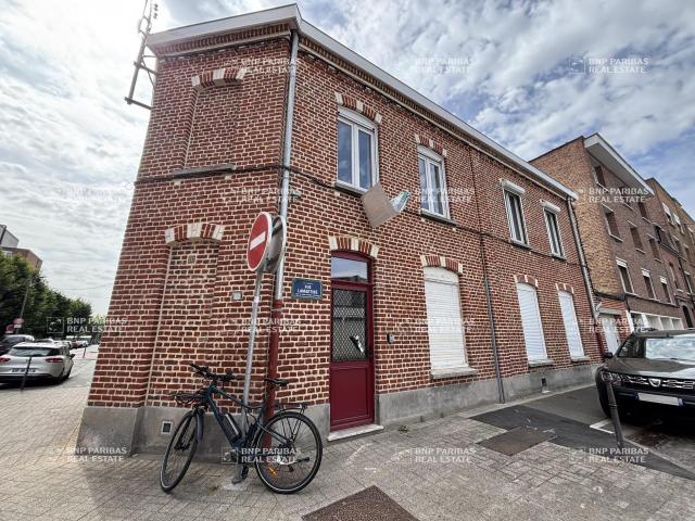 Vente bureau La Madeleine Bâtiment indépendant