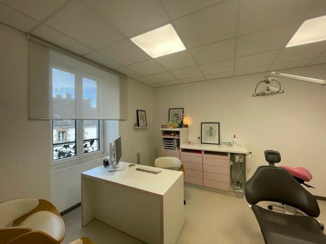 Vente bureaux Lorient Proche bus Merville et Bayard