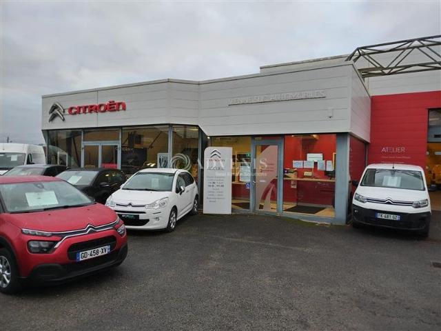 Vente bureaux Ruffec Centre ville, proche RN10 et D941