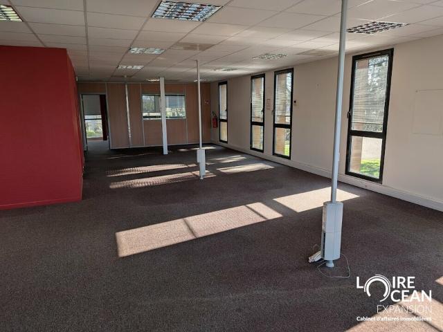 Vente bureaux Nantes Proximité RN23 et zone d'activité