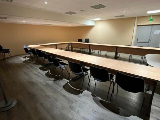 Vente bureaux centre ville Clermont Ferrand, 48 stationnements