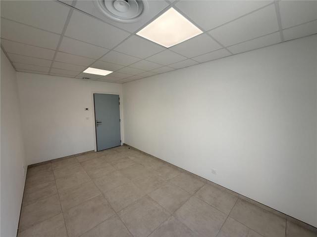 Bureau à vendre Lorgues Pôle santé neuf
