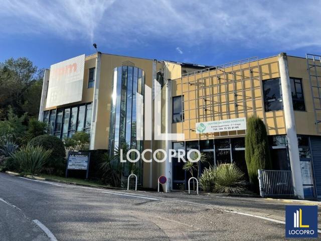 Vente bureaux Sophia Antipolis, proche Vallauris, avec stationnements privatifs