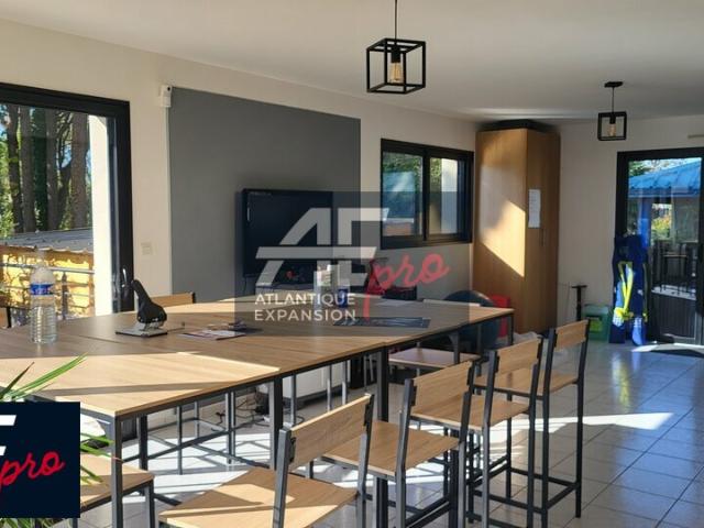 Bureau à louer Saint Nazaire Proche axe passant