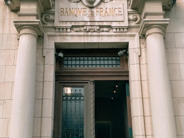 BUREAU DE PRESTIGE À LOUER 55m2 – ANCIENNE BANQUE DE FRANCE DRAGUIGNAN 83