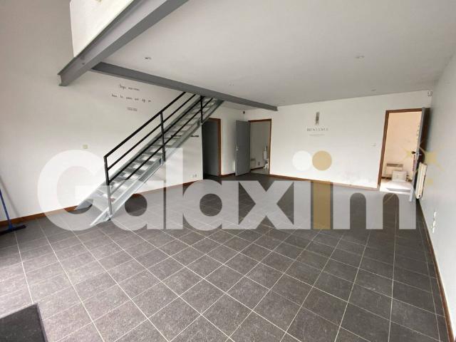 Bureau de prestige de 160 m2 en location Bruz, Bretagne