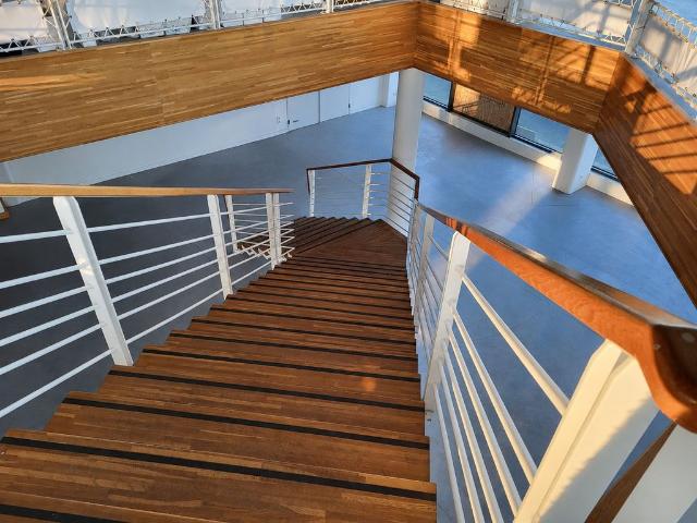 Bureau de prestige de 1750 m2 en vente Plougoumelen, France