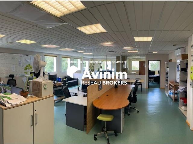 Bureau de prestige de 192 m2 en location Épinal, Grand Est