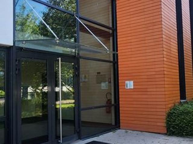Bureau de prestige de 200 m2 en location Schiltigheim, France