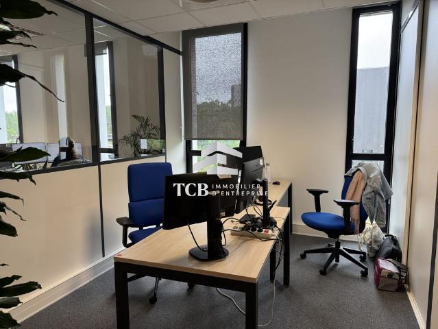 Bureau de prestige de 222 m2 en location Orvault, Pays de la Loire