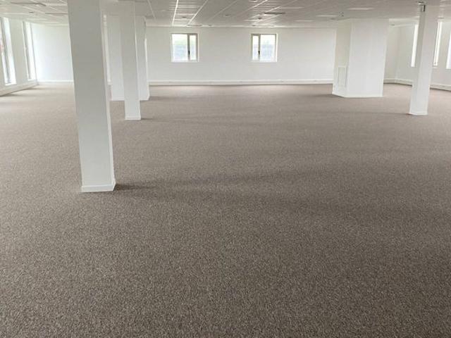 Bureau de prestige de 406 m2 en vente Rennes, France