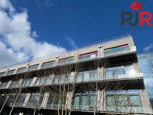 Bureau de prestige de 476 m2 en vente Maxéville, France