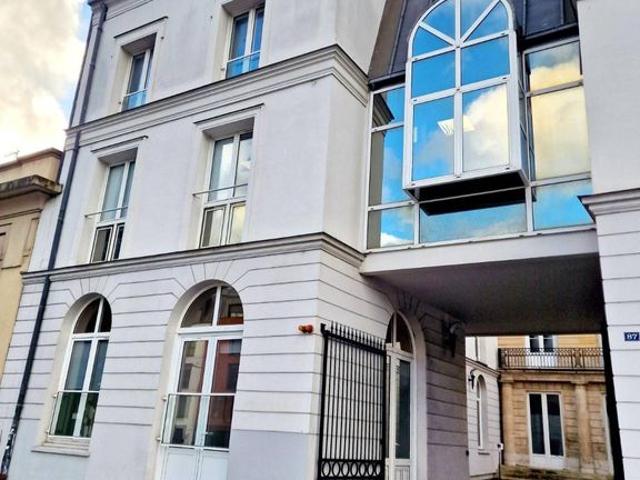 Bureau de prestige de 515 m2 en location Rouen, France