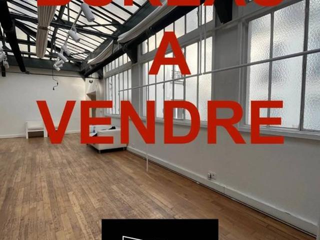 Bureau de prestige de 585 m2 en vente Montmartre, Abbesses, Grandes Carrières, Paris, Île de France