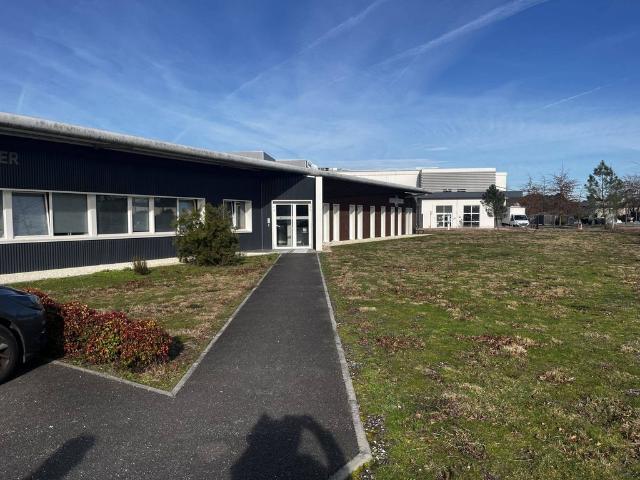 Bureau de prestige de 800 m2 en vente Martillac, France