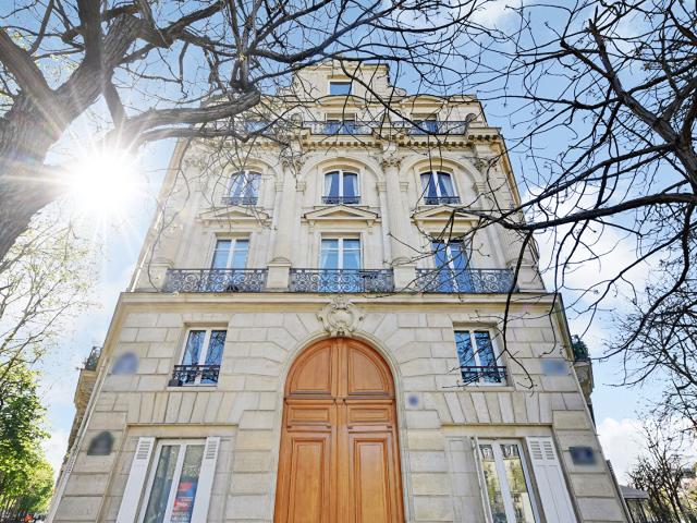 Bureau de prestige pour profession libérale Place Wagram