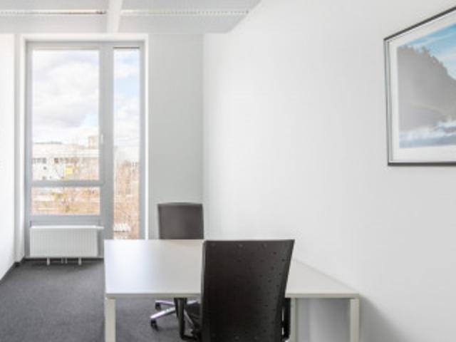Bureau équipé 45000