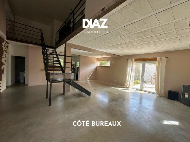 Bureau et garage/hangar avec maison et dépendance à Montbazin