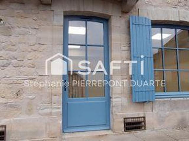 Bureau Hautefort Aquitaine 24390 DLS86052448