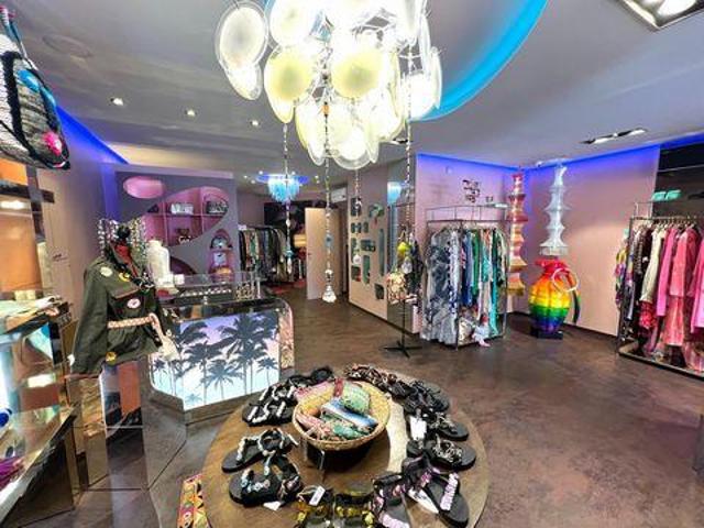 Bureau Mougins Provence Alpes Côte d'Azur 06250 DLS90201598
