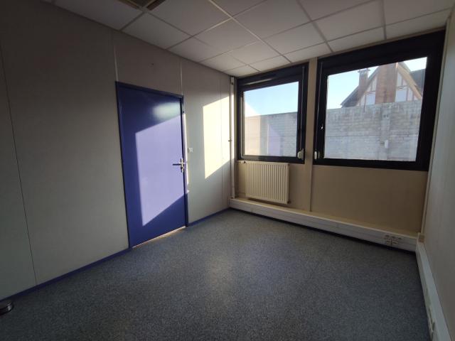 Bureau bénéficiaire du ZFRR SEINE ET MARNE 12 m2