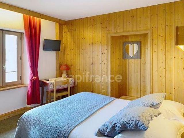 Bureau ST GERVAIS LES BAINS Rhône Alpes 74170 DS87742103