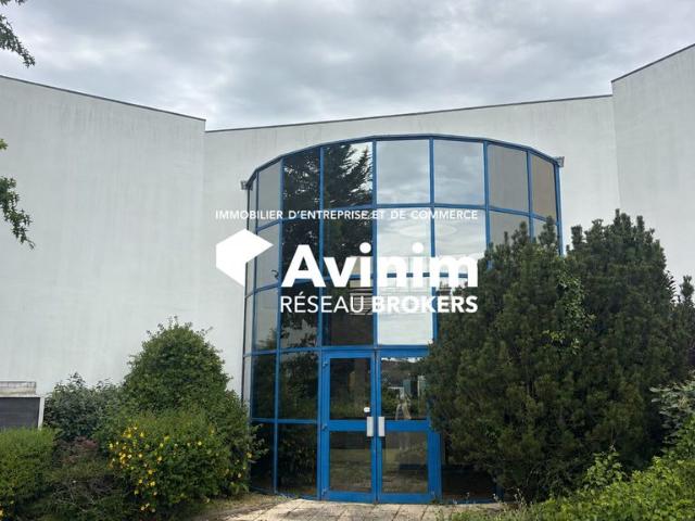 Bureau prestigieux de 1260 m2 en vente Montivilliers, France