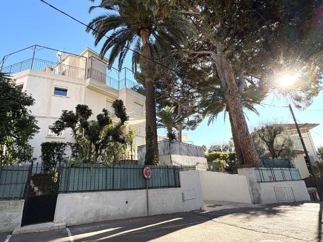 Bureau prestigieux de 161 m2 en vente Nice, Provence Alpes Côte d'Azur