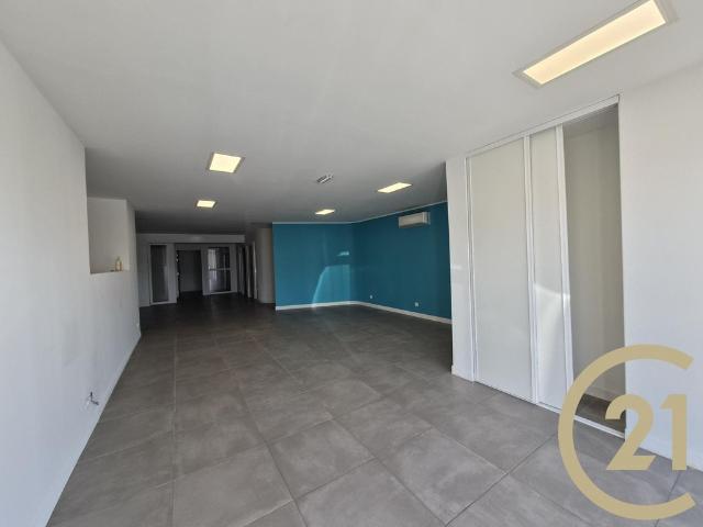 Bureau prestigieux de 200 m2 en location Albi, France