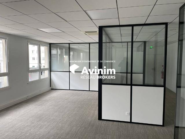 Bureau prestigieux de 213 m2 en location Arcueil, Île de France