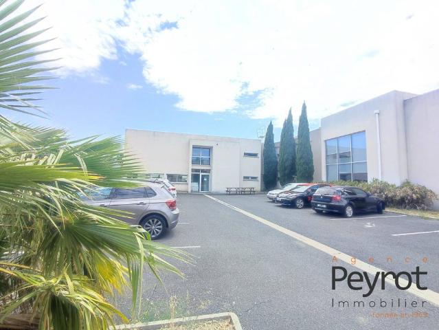 Bureau prestigieux de 280 m2 en location Perpignan, Occitanie
