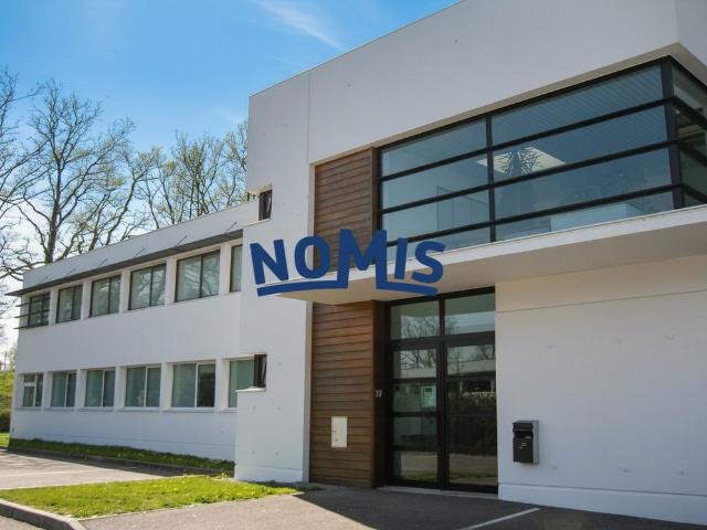 Bureau prestigieux de 380 m2 en location Nantes, France