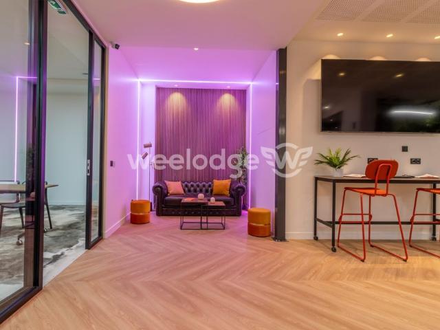 Bureau prestigieux de 430 m2 en location Pontoise, Île de France