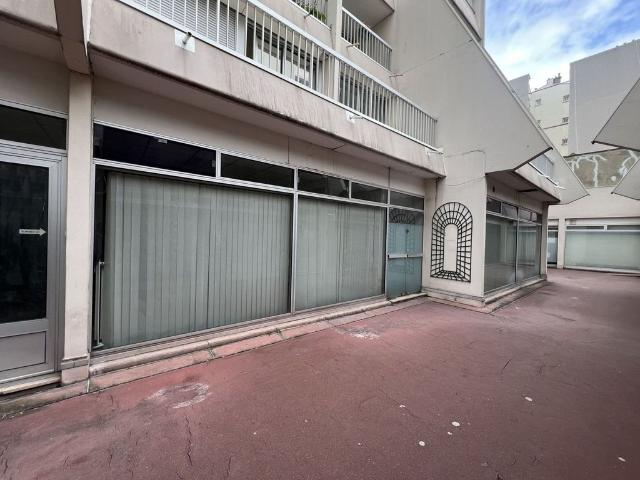 Bureau prestigieux de 90 m2 en location Canal Saint Martin, Château d’Eau, Porte Saint Denis, Paris, Île de France