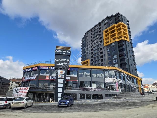 Burger Kıng Komşusu, 300 Öğrenci/yoğun Trafikli Kiralık Dükkan