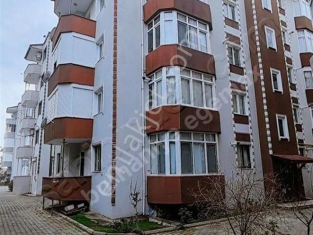 Burhaniye Hacıahmet'te Fırsat 3+1 130 M2 2 Wc 3 Balkonlu Daire