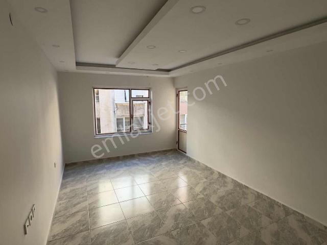 Burhaniyenin En İşlek Ve Prestijli Lokasyonunda Satılık İşyeri